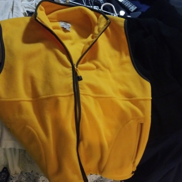 Vest - Picture 2 of 3